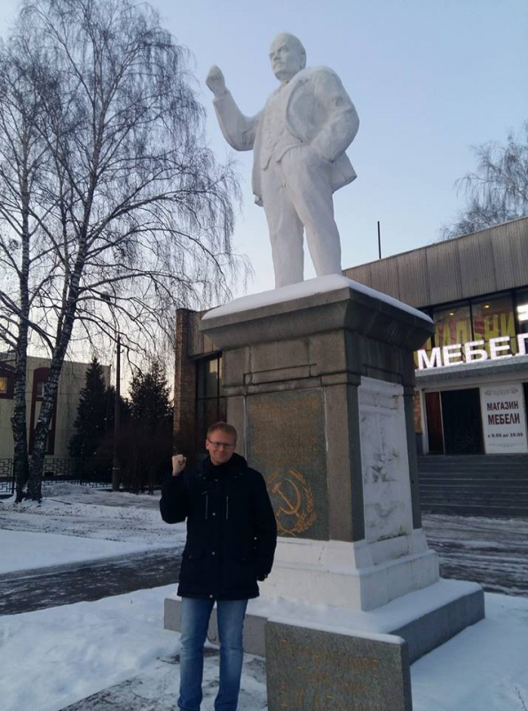 Дмитрий Воронков, Ногинск. У первого в мире памятника Ленину
