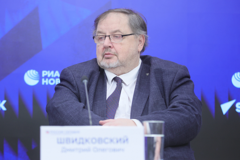 Дмитрий Швидковский