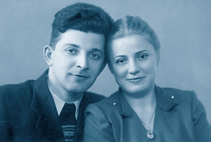 С супругой — Еленой Ильиничной Ошаниной. Хабаровск, 1954 год