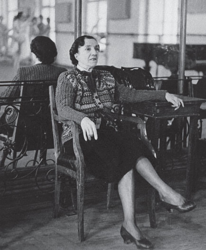 Уроки классического танца Агриппины Вагановой Майя Плисецкая запомнит на всю жизнь. 1930—1940-е годы