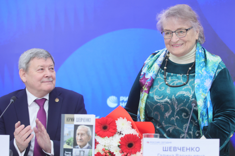 Александр Бондаренко и Галина Шевченко