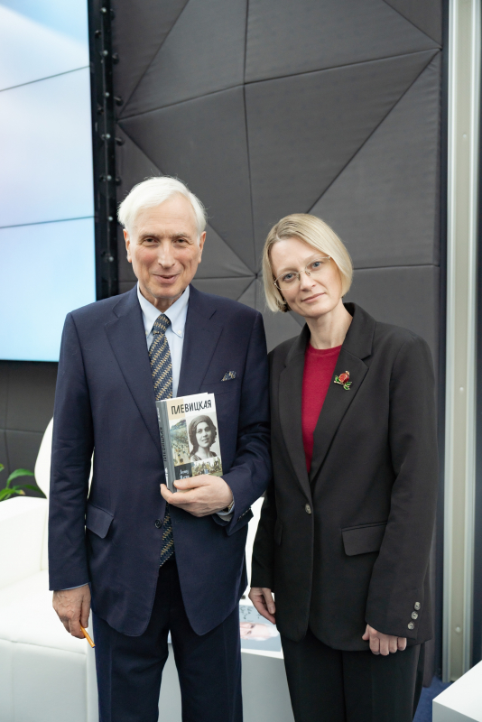 Автографы и фото на память