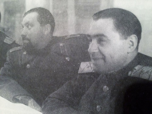 Павел Анатольевич Судоплатов (справа) и Наум Исаакович Эйтингон