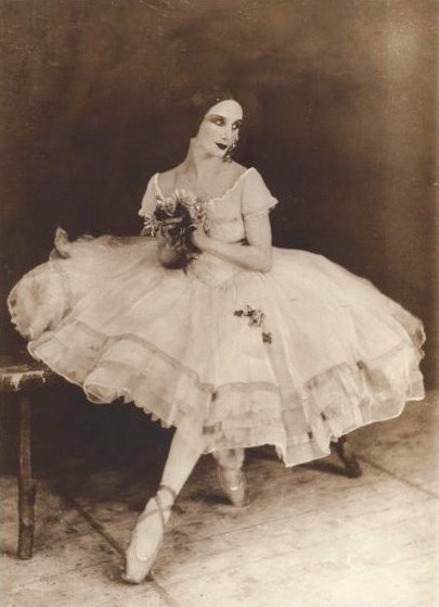 Анна Павлова в партии Жизели в одноименном балете Адана