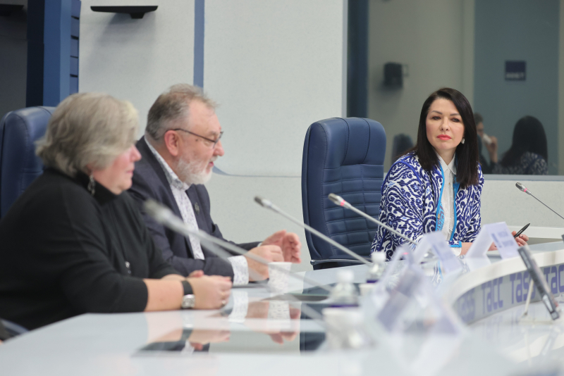 100 лет со дня рождения Майи Плисецкой. Презентация биографии великой балерины состоялась в ТАСС