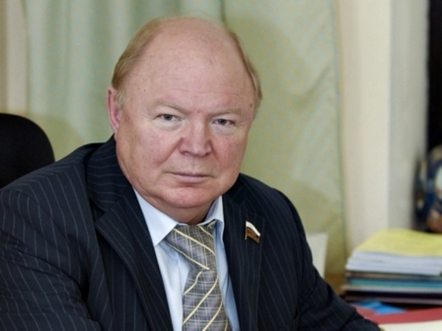 30 декабря отмечает свое 75-летие автор «Молодой гвардии» Виктор Алексеевич Лопатников — историк, дипломат, Чрезвычайный и полномочный посол Российской Федерации